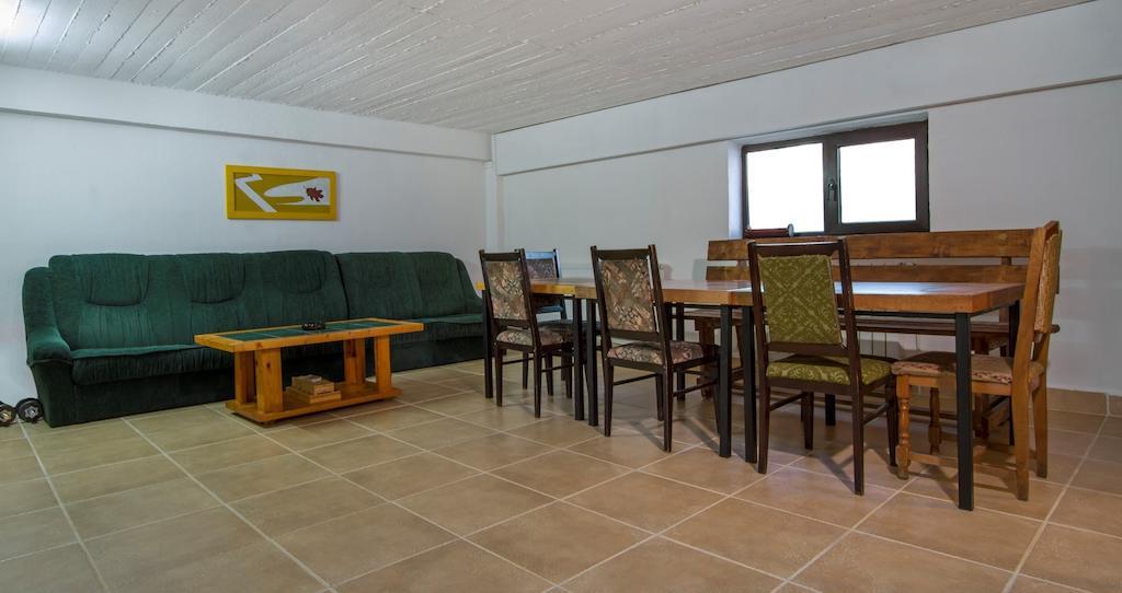 Casa Georgescu Hotel Rîşnov Екстериор снимка