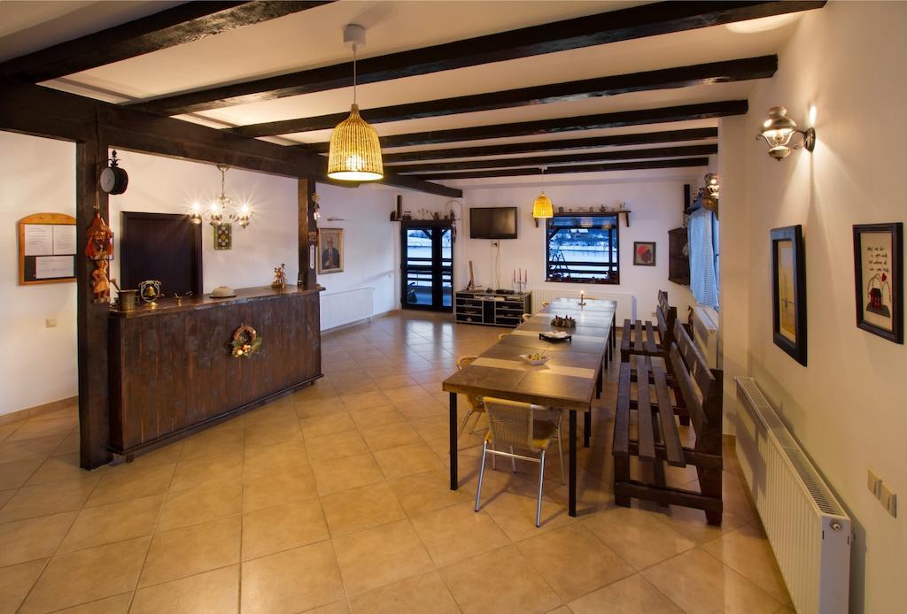 Casa Georgescu Hotel Rîşnov Екстериор снимка